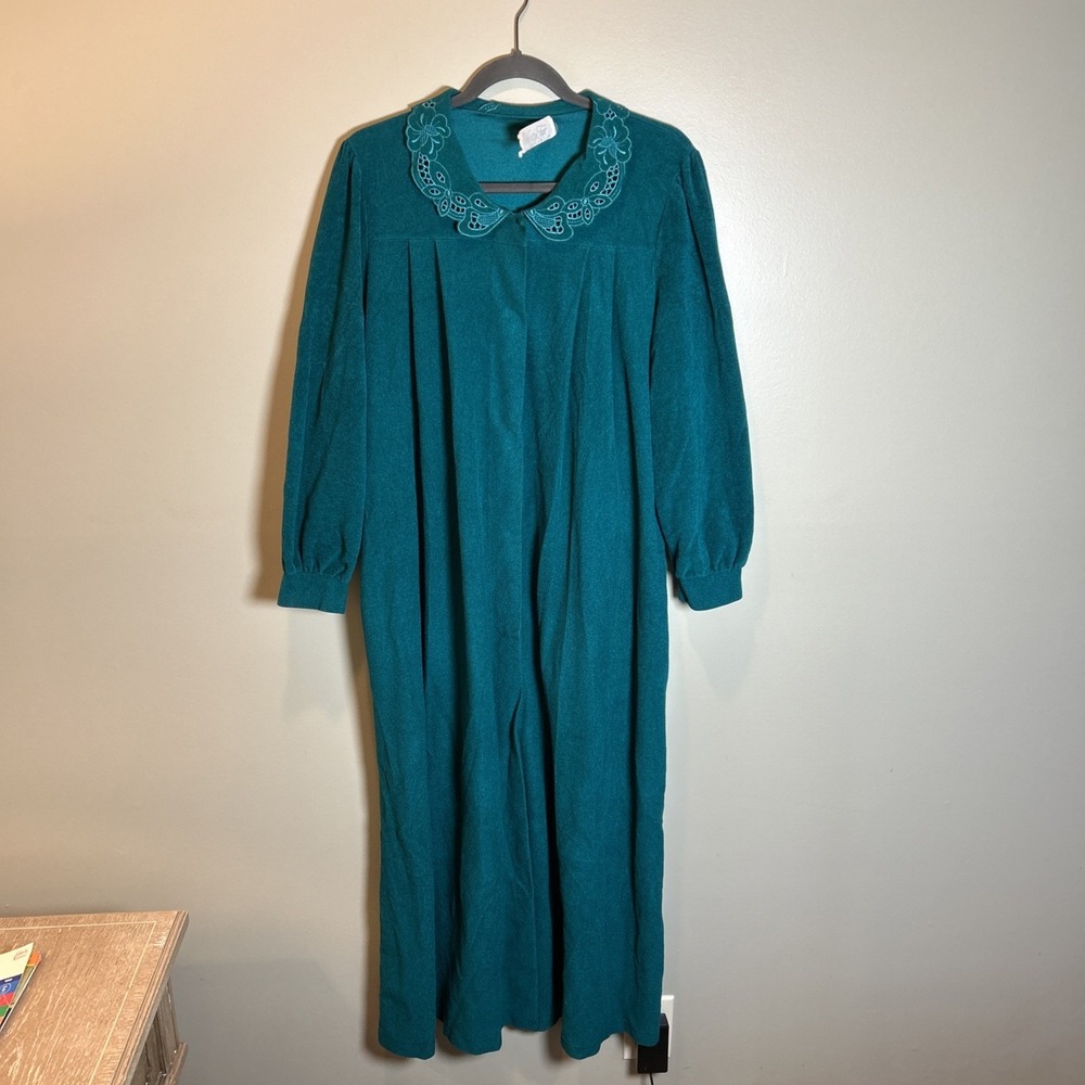 Vintage Vanity Fair Medium Green Lounger House Coat Robe Velour Collar 3/4 Snap